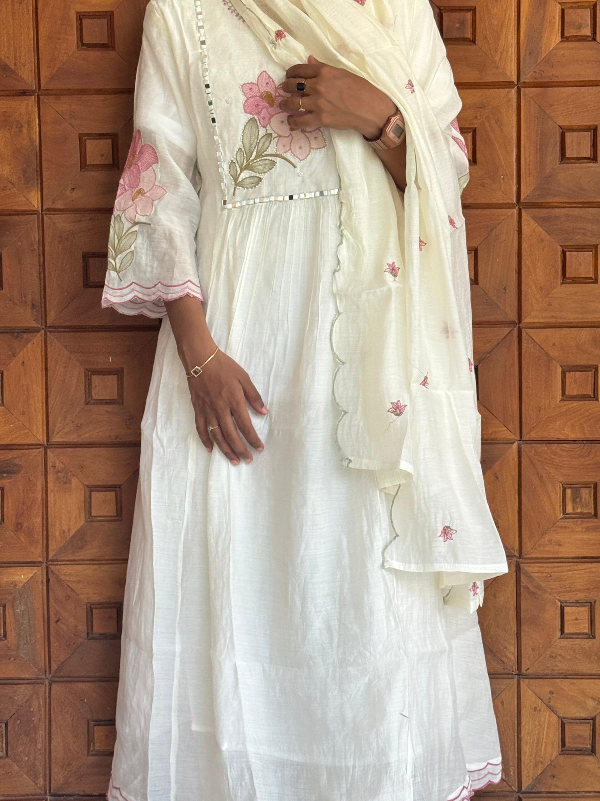 Off White Anarkali - Image 2