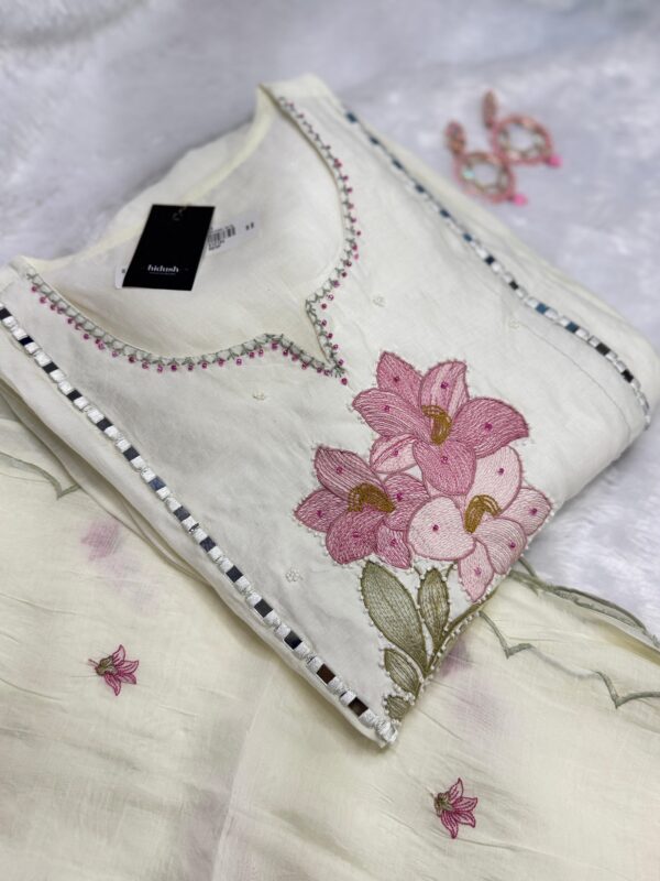 WhatsApp Image 2025-10-08 at 8.52.01 AM Off White Anarkali