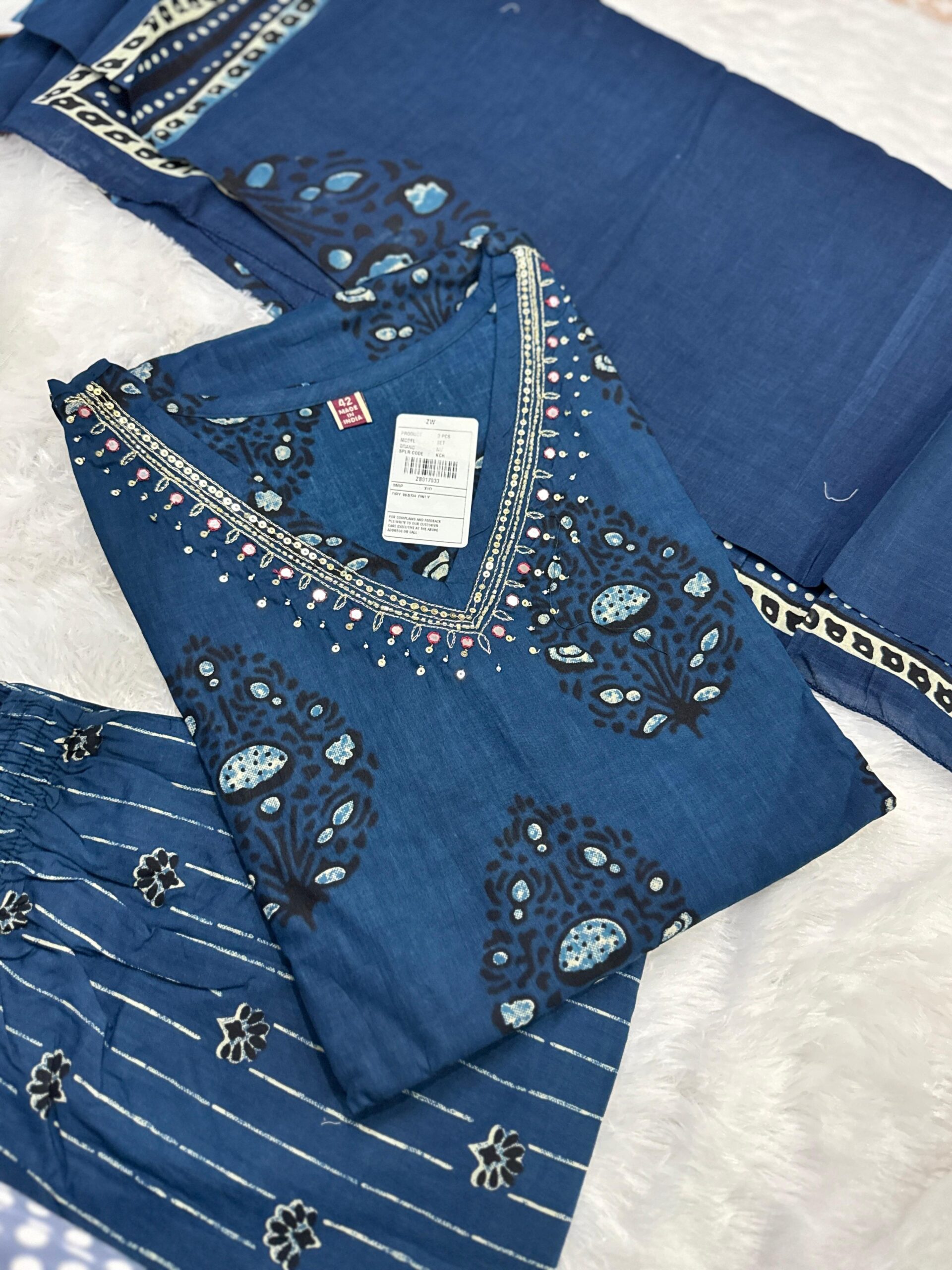 Blue Kurti Set - Image 3