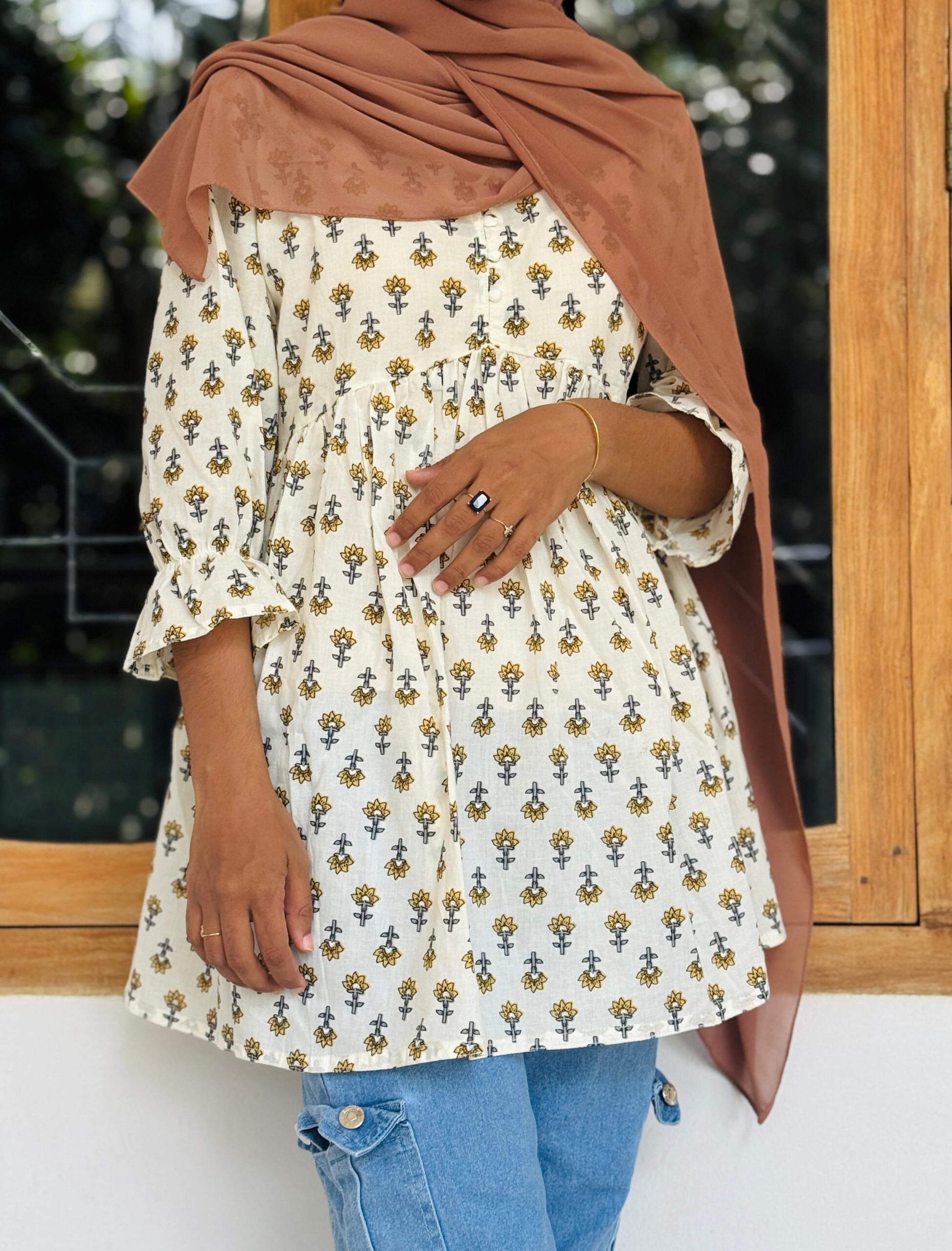 Short Kurti - Image 2